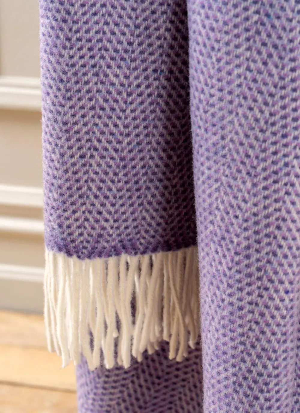 Sweet Violet Wool Cashmere Throw