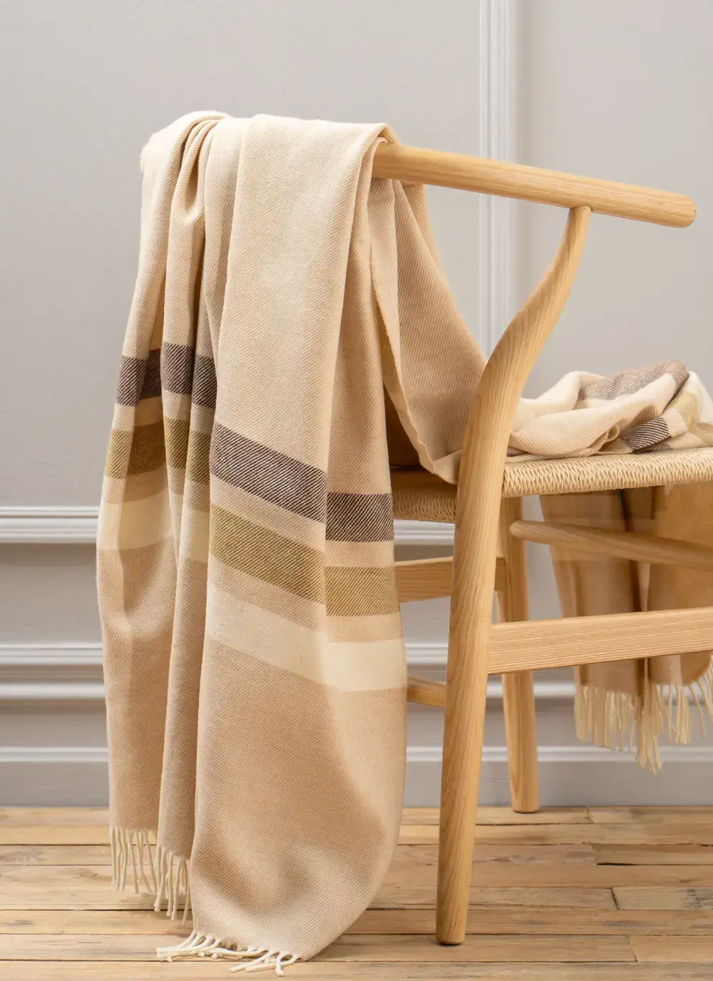Toffee Roast Supersoft Lambswool Throw