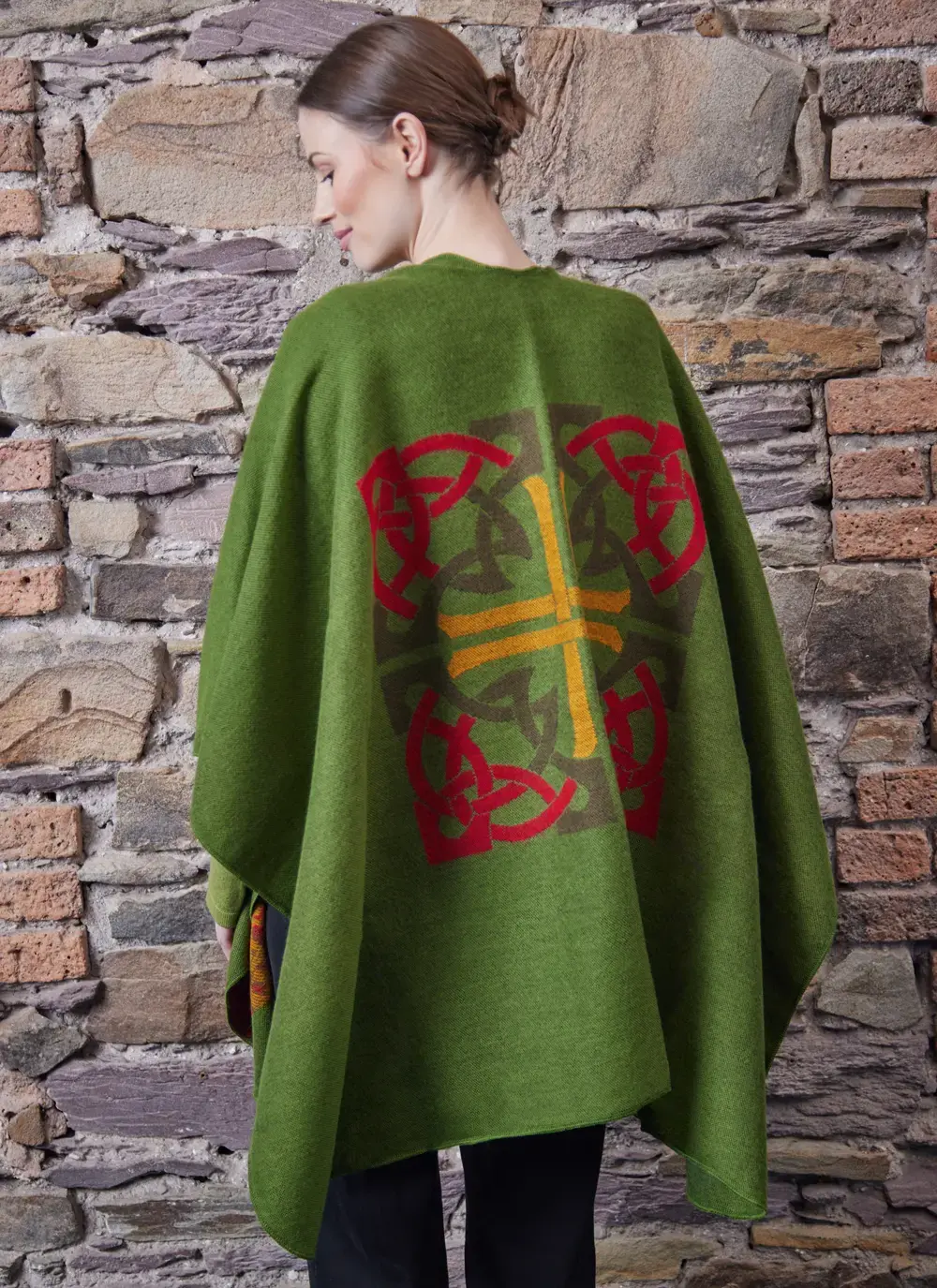 Trinity Celtic Knot Wrap 