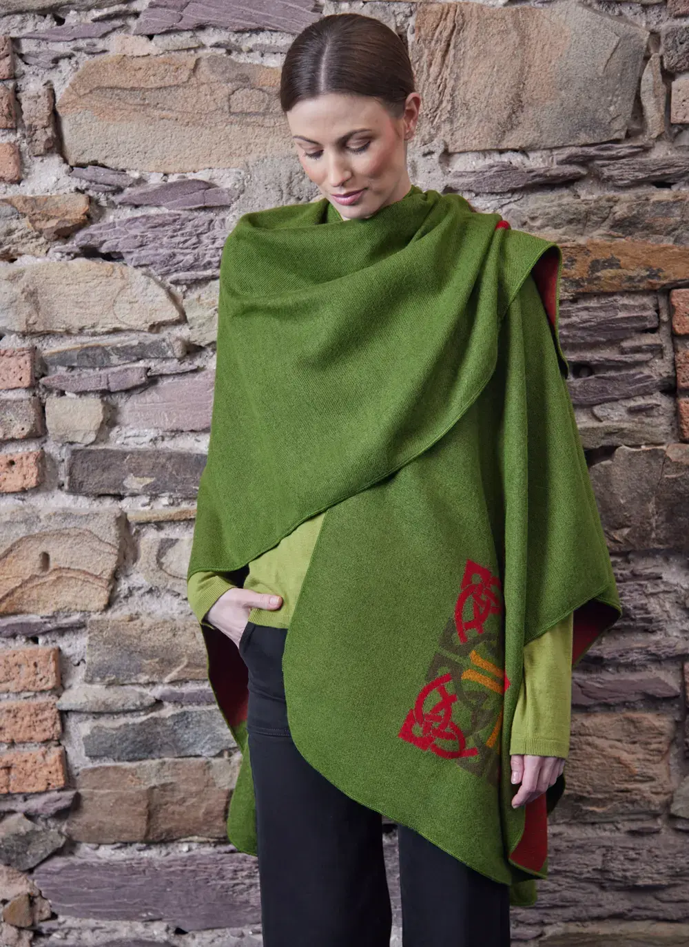 Trinity Celtic Knot Wrap 