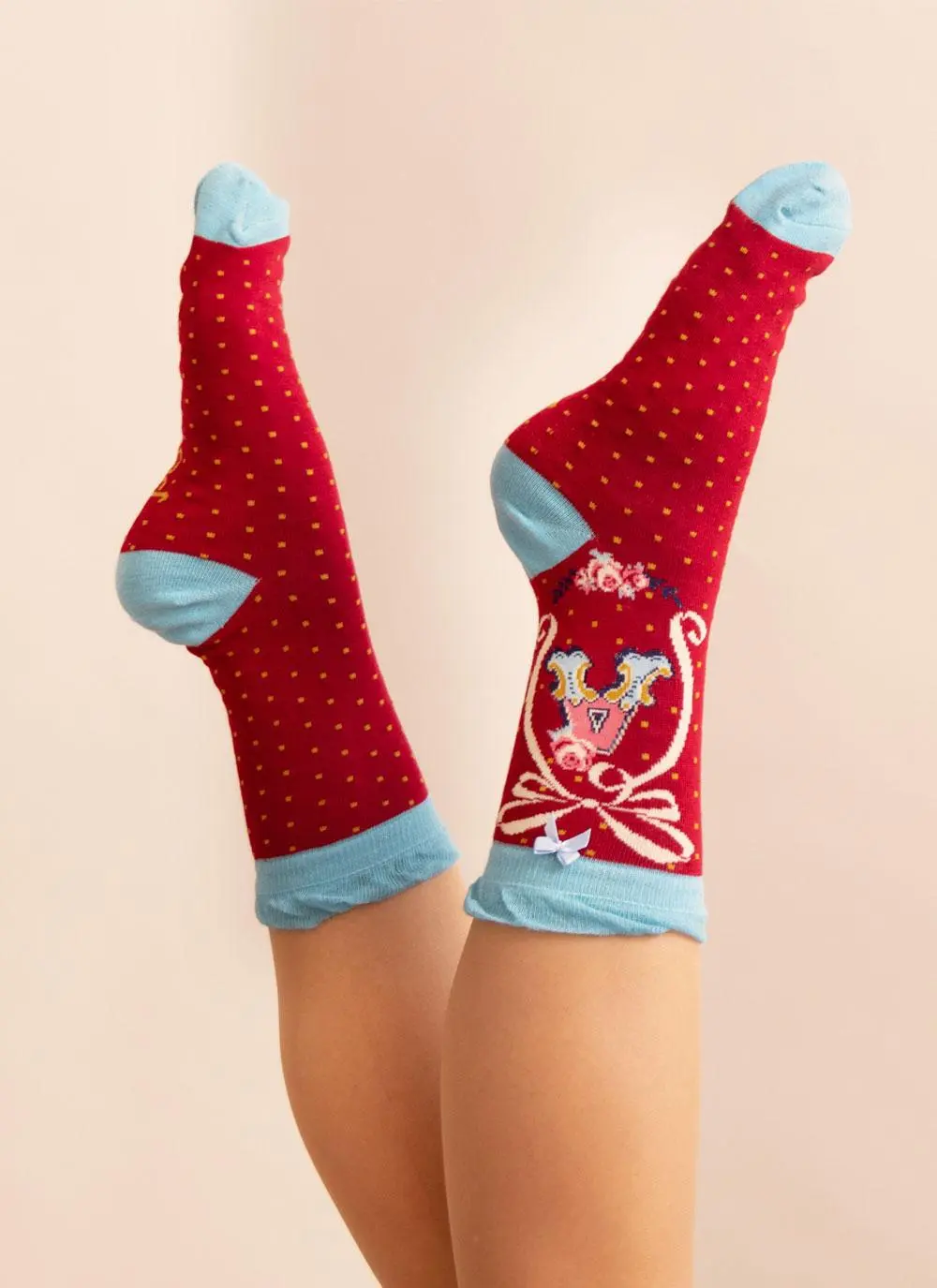 Set of 2 Ladies Alphabet Socks - A
