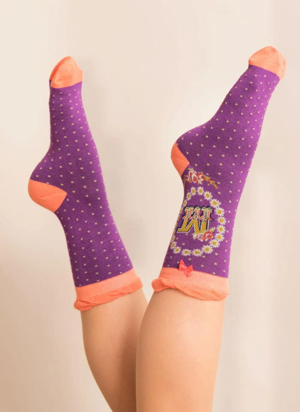 Set of 2 Ladies Alphabet Socks - M