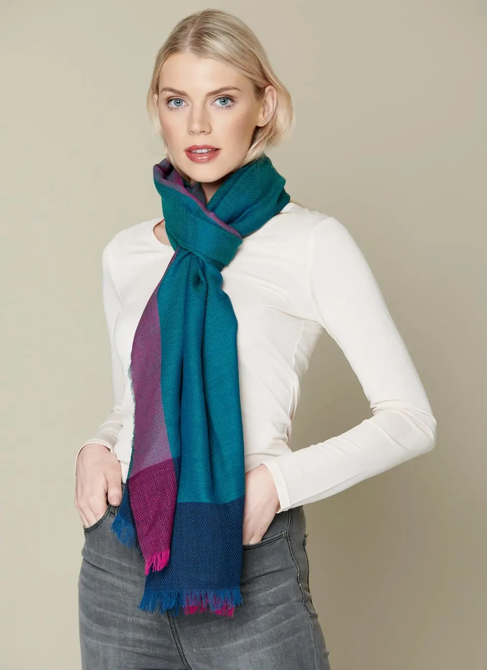 Diamond Divide Worsted Wool Wrap