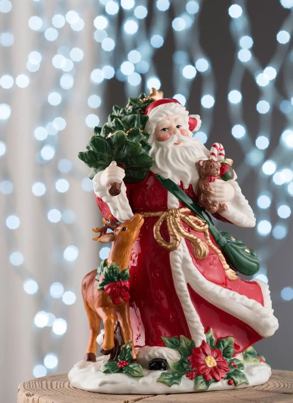 Santa and Reindeer 