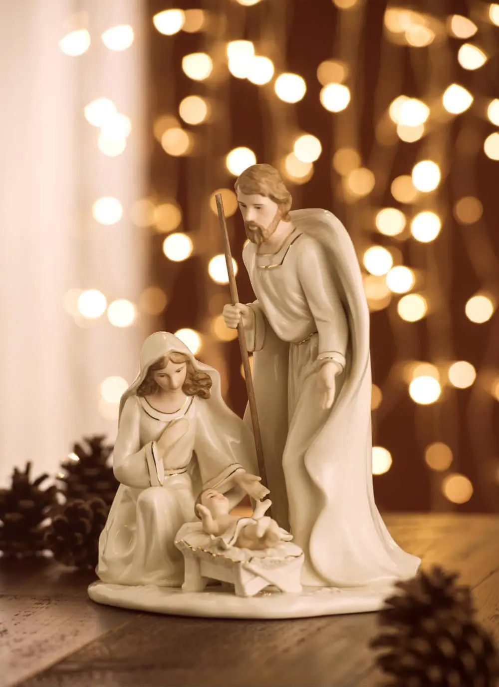Small Nativity Family Ornament