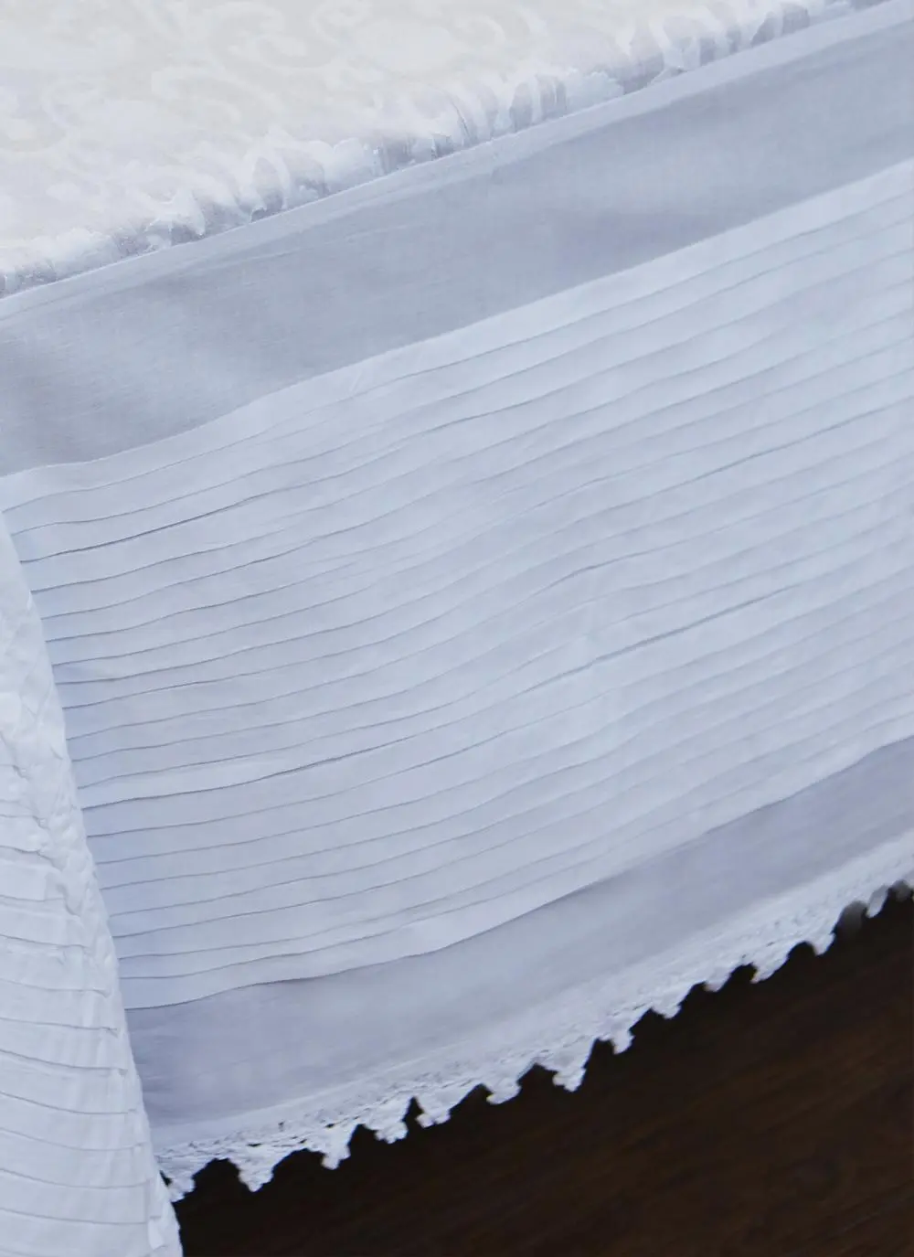 Bere Floral Tablecloth 56'' x 80''