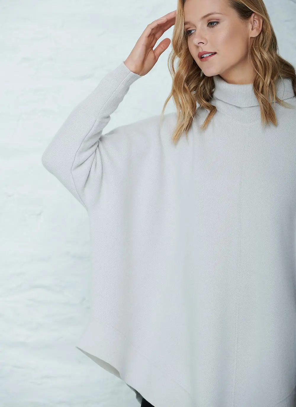 Luxury 100% Cashmere Cape