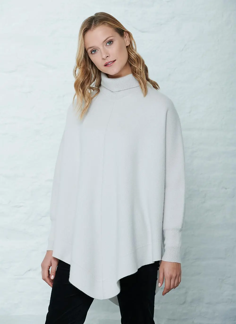 Luxury 100% Cashmere Cape
