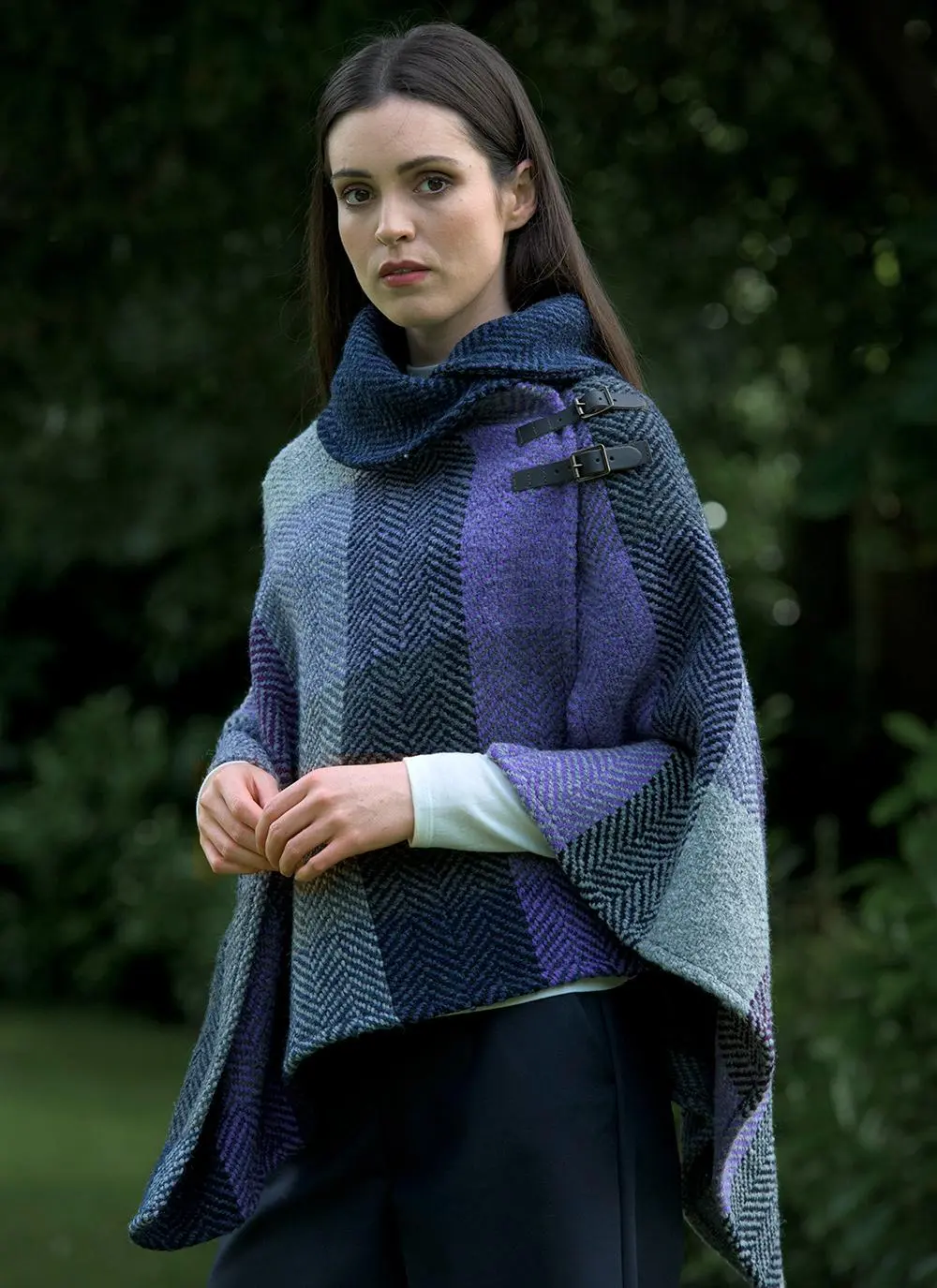 Check Buckle Cape Donegal Lavender