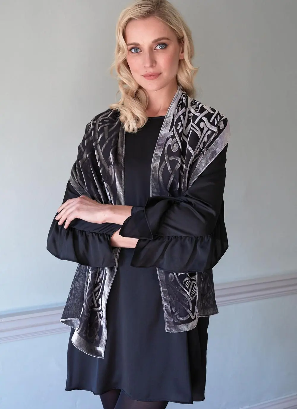 Celtic Burn Out Velour Scarf - Grey & Silver