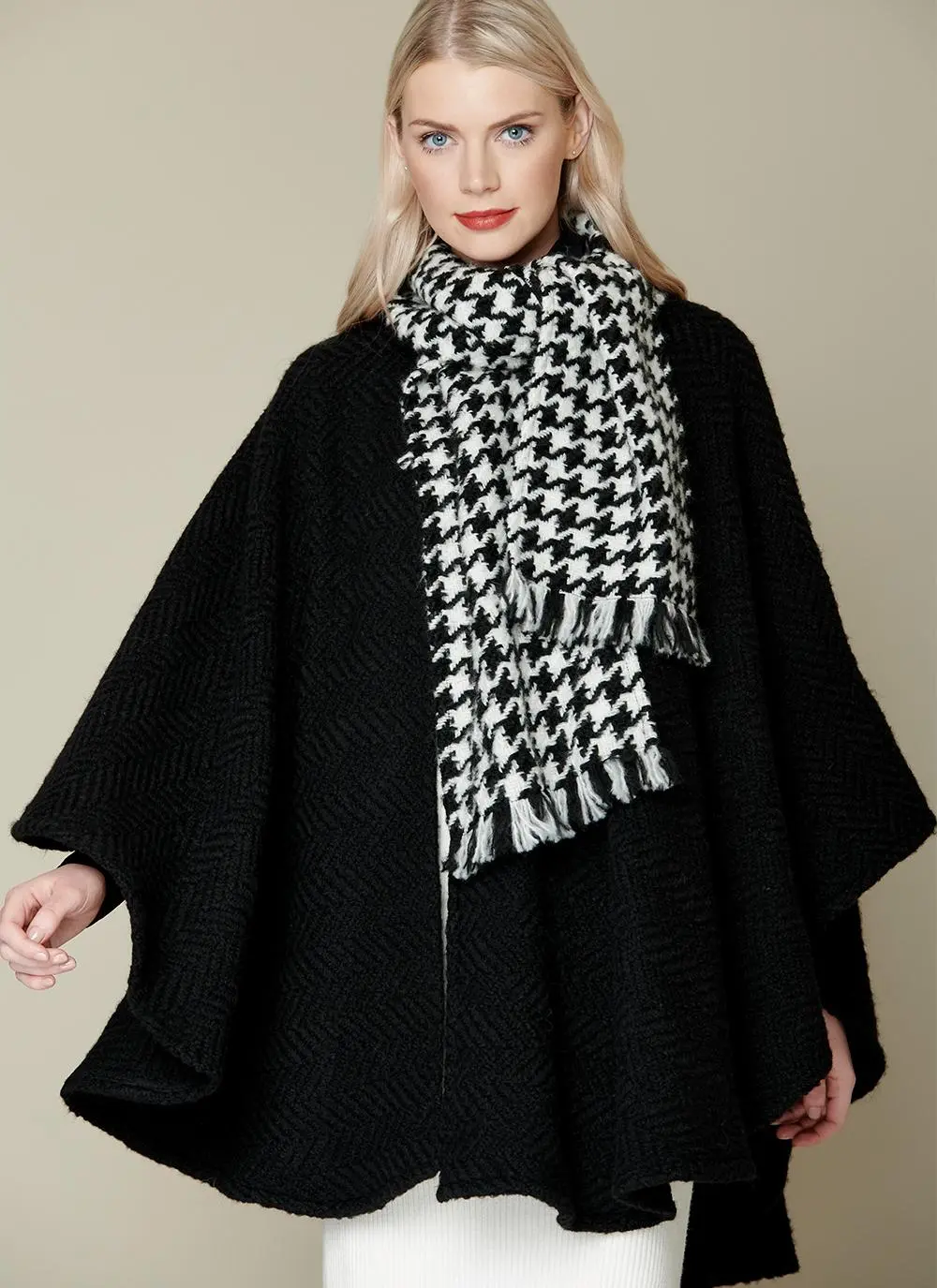 Ciara Black Houndstooth Cape