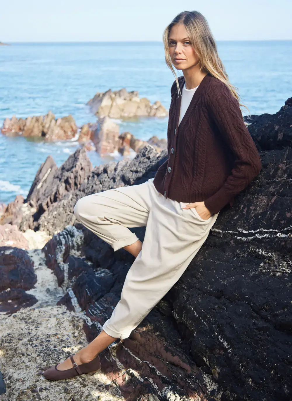 Evie Cashmere V- Neck Aran Cardigan 