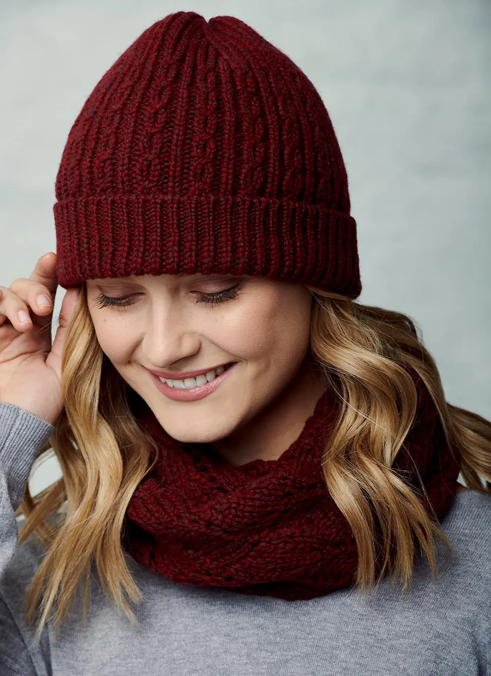 Fisherman Wool Cashmere Beanie & Infinity Scarf Set