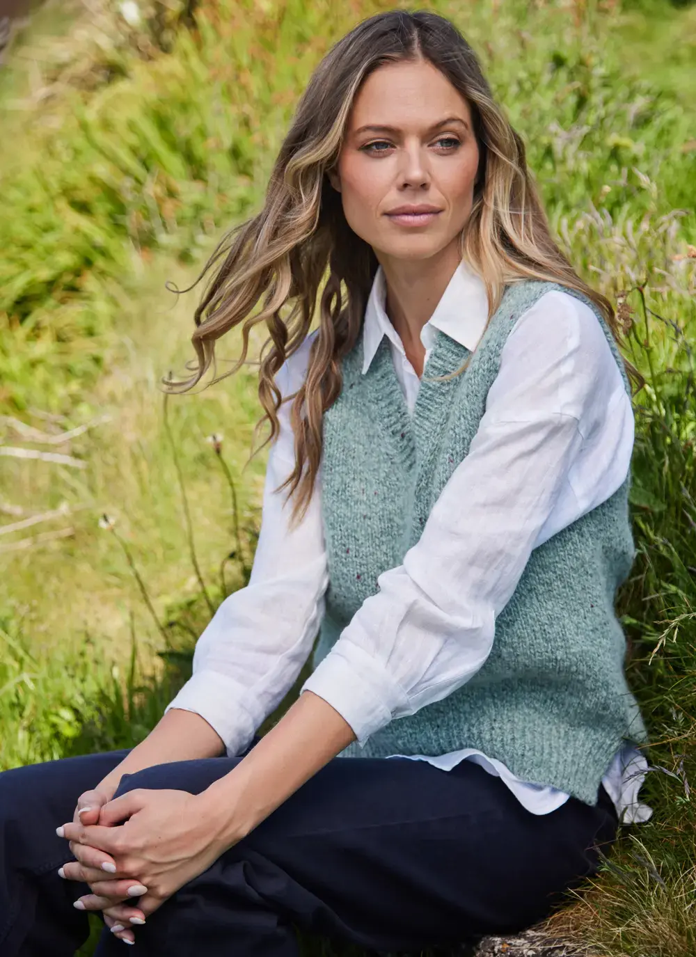 Fisherman Alpaca V-Neck Slipover in Jade