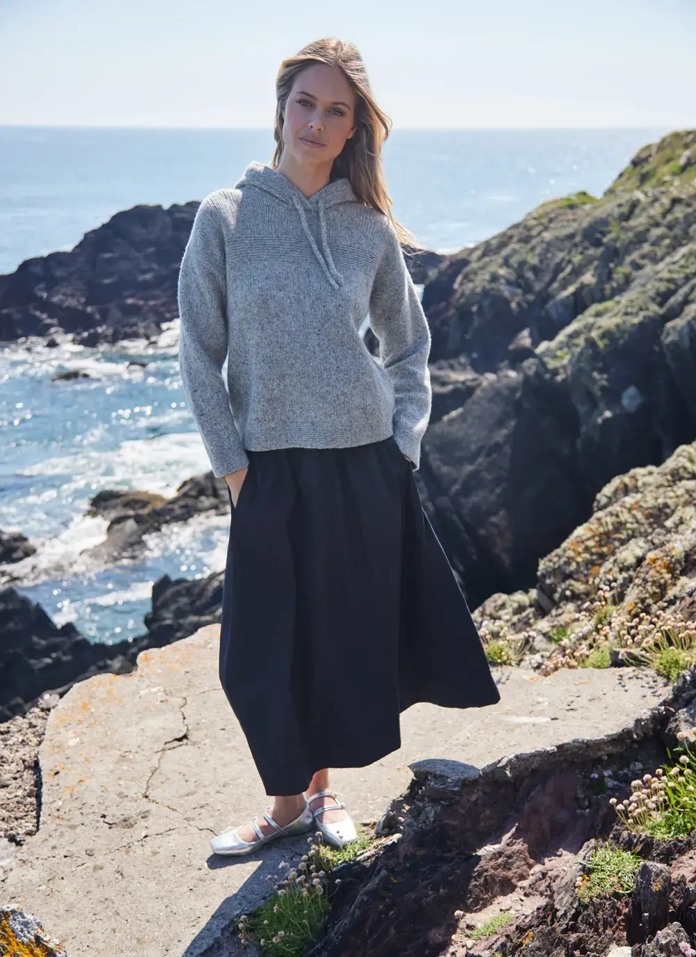 Cashmere Cropped Hoodie