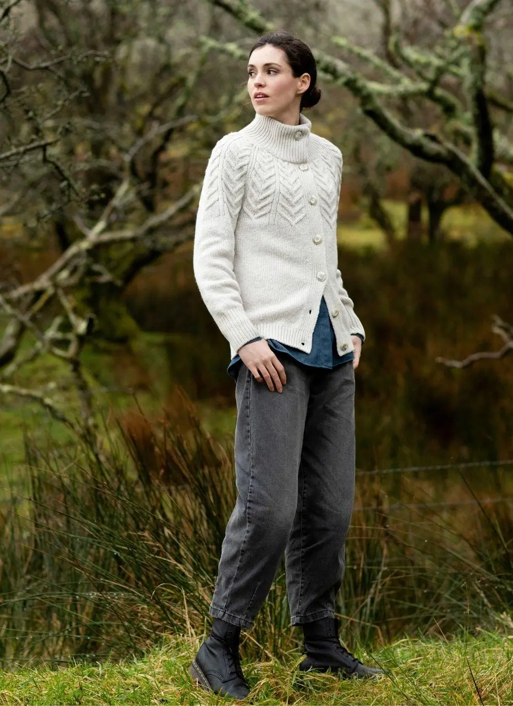 Fisherman Extra Fine Merino Wool Yoke Cabled Cardigan