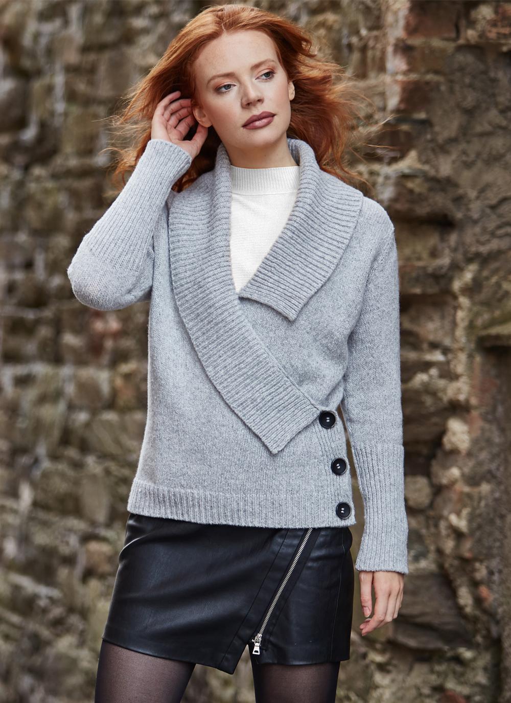front cross sweater