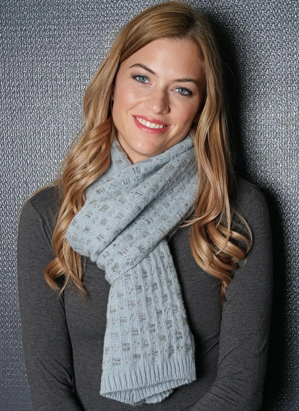 Fisherman Scarf Float Stitch Barely Blue