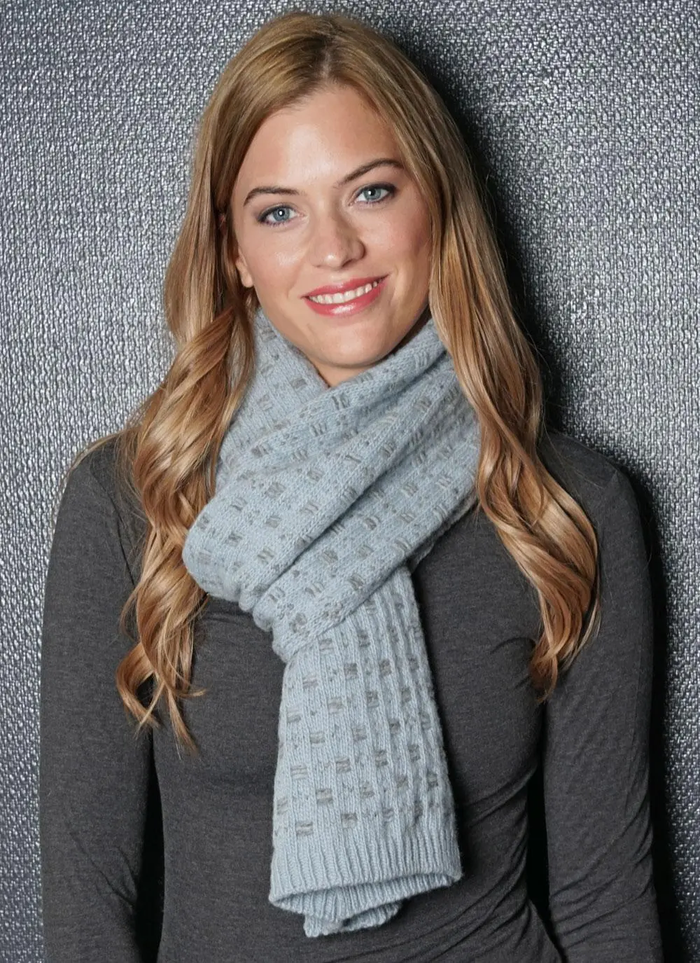 Fisherman Scarf Float Stitch Barely Blue