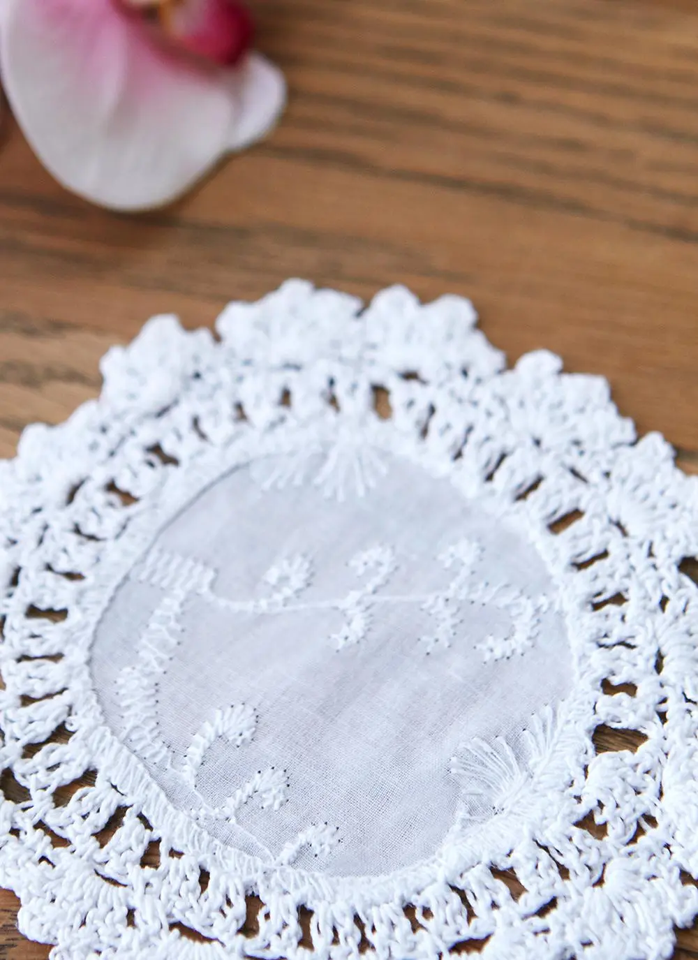 Floral Embroidered Doily 4'' Set of 6