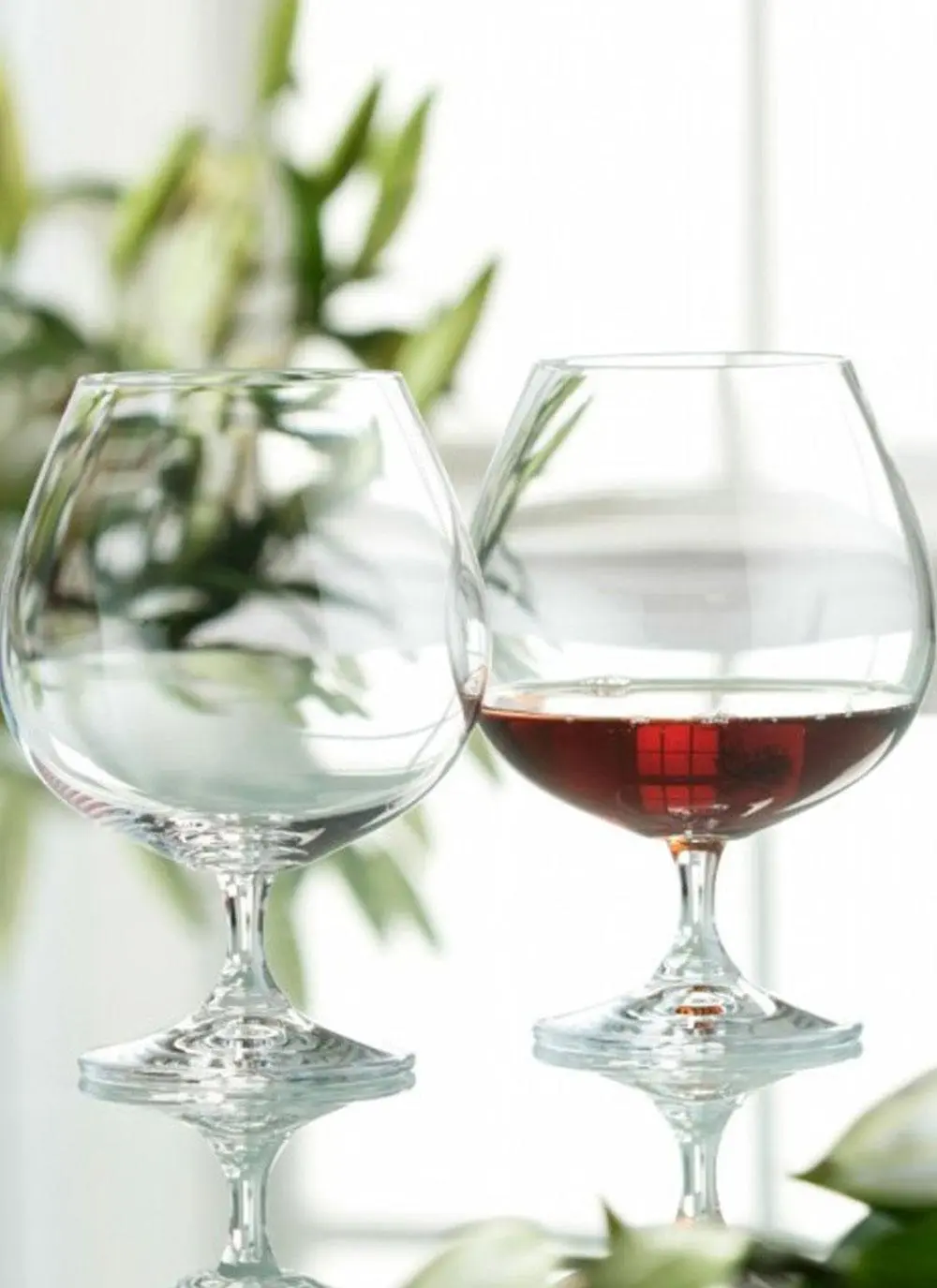 Galway Crystal Elegance Balloon Brandy Pair