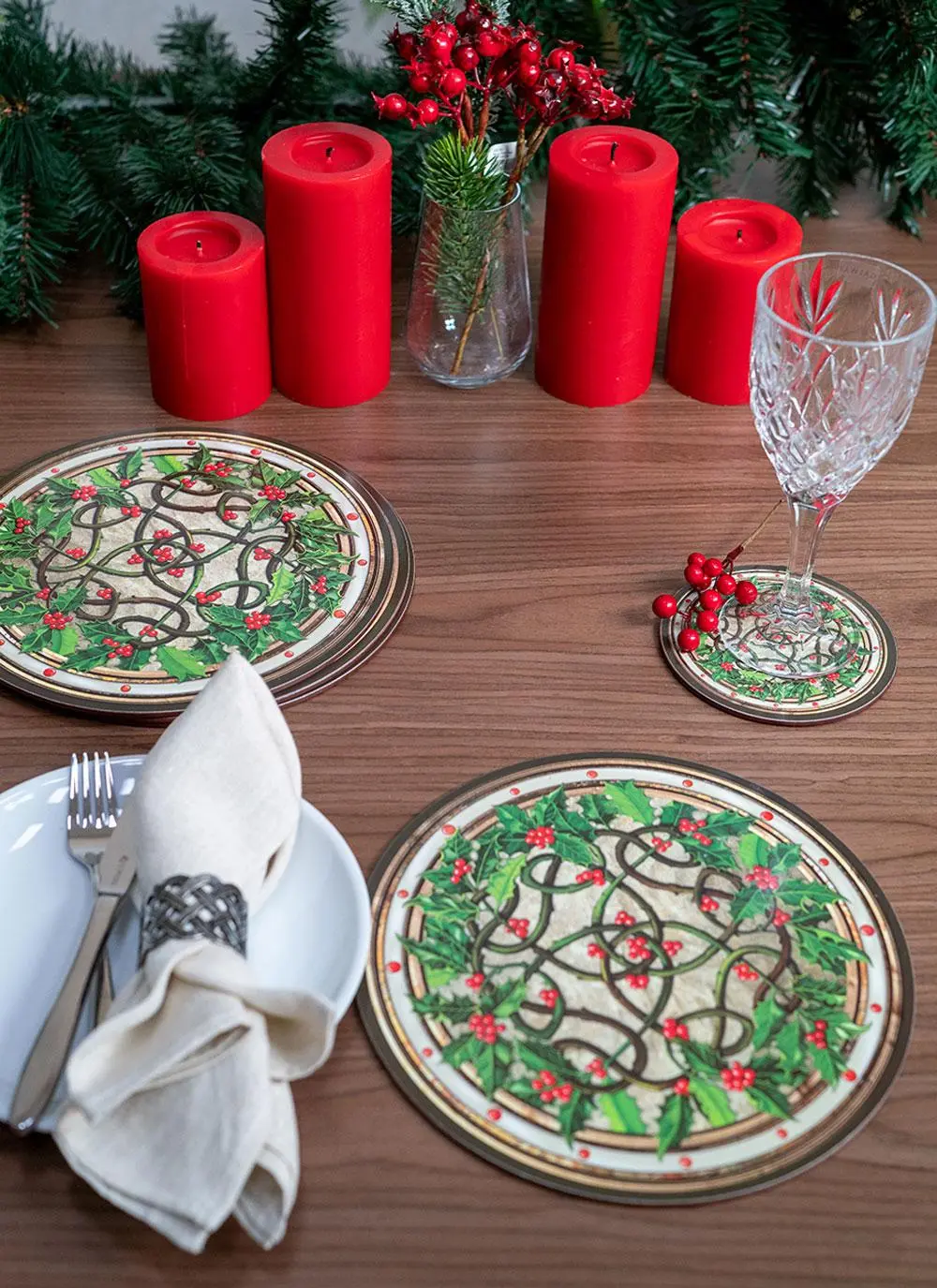 Holly Wreath Placemats Set of 4
