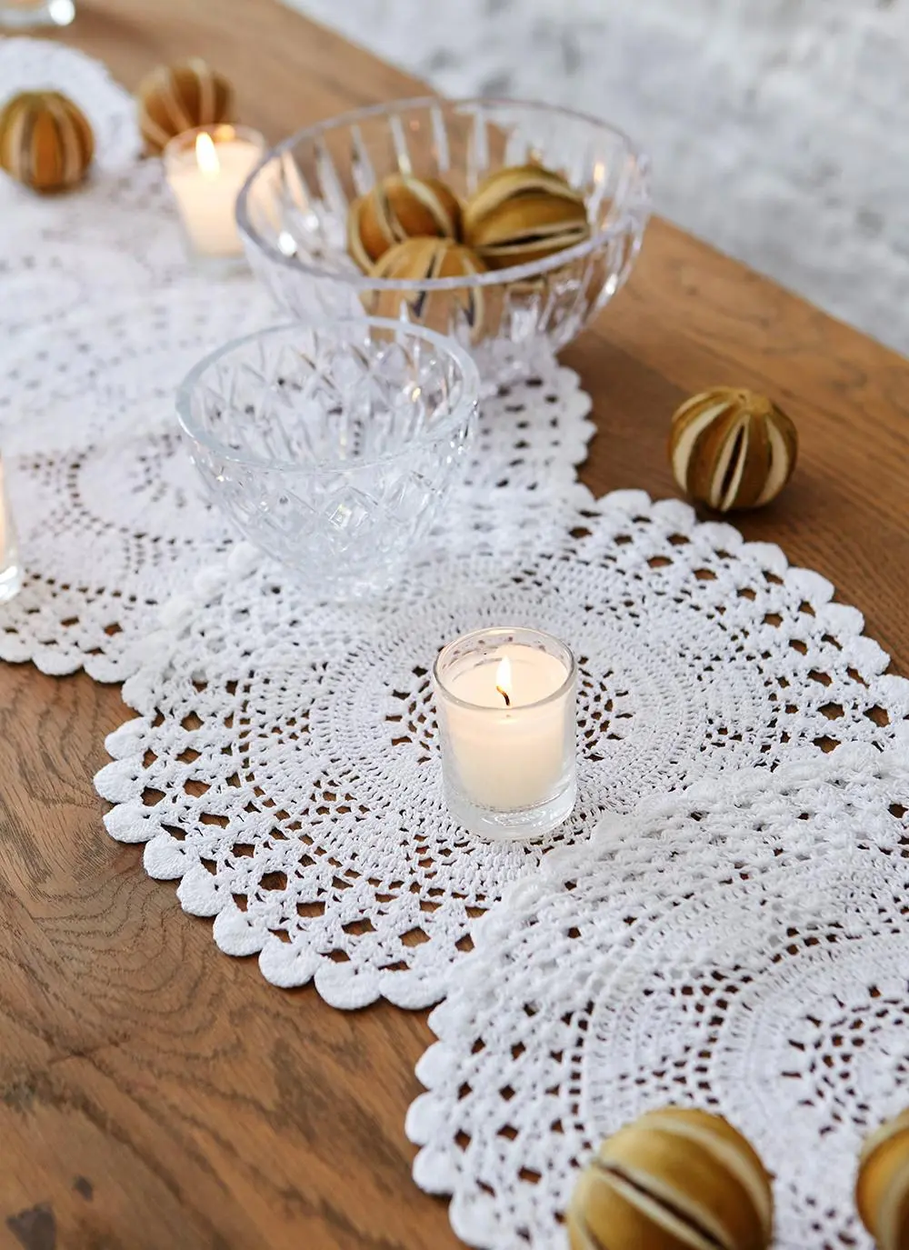 Lace Doily 8'' Set of 4