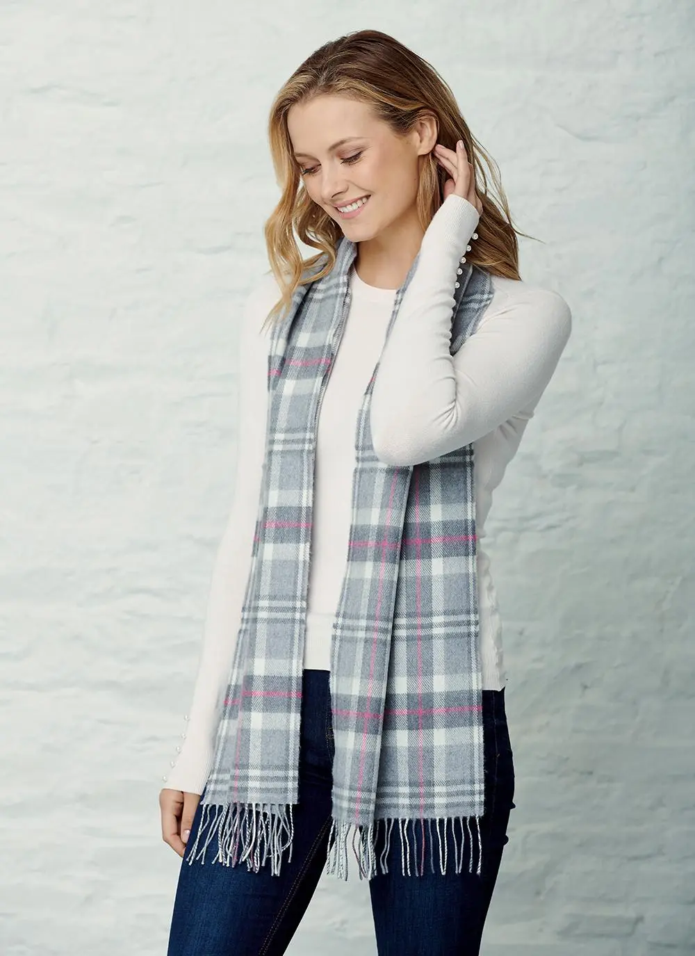 Extra Fine Merino Wool Fringed Check Scarf 