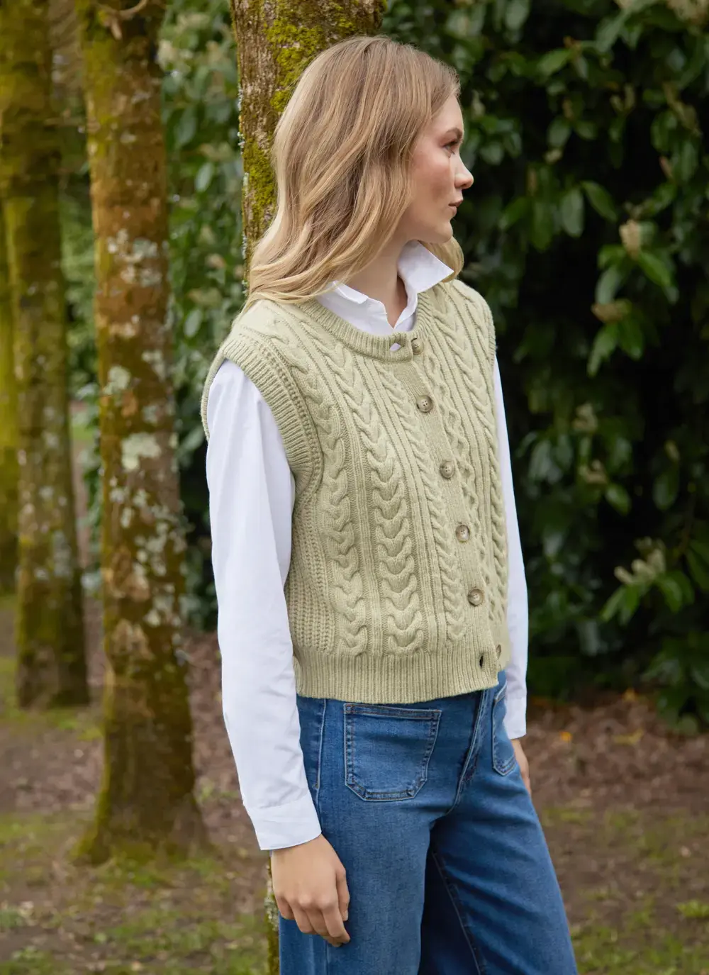 Ladies Sleeveless Aran Cardigan 