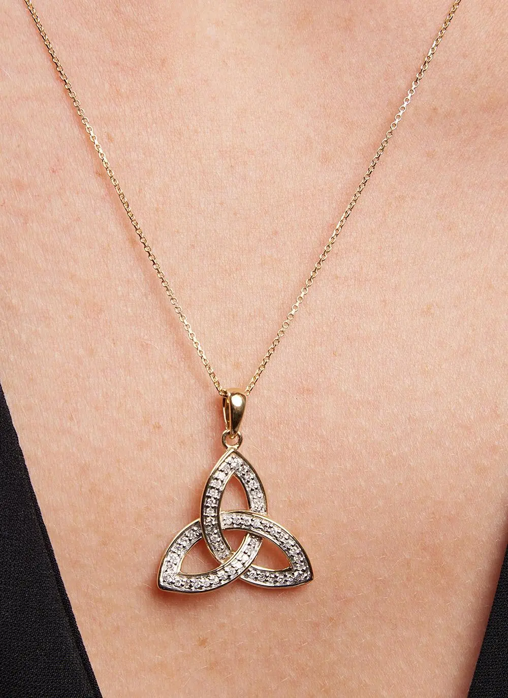 Celtic Necklace - White Gold - Diamond