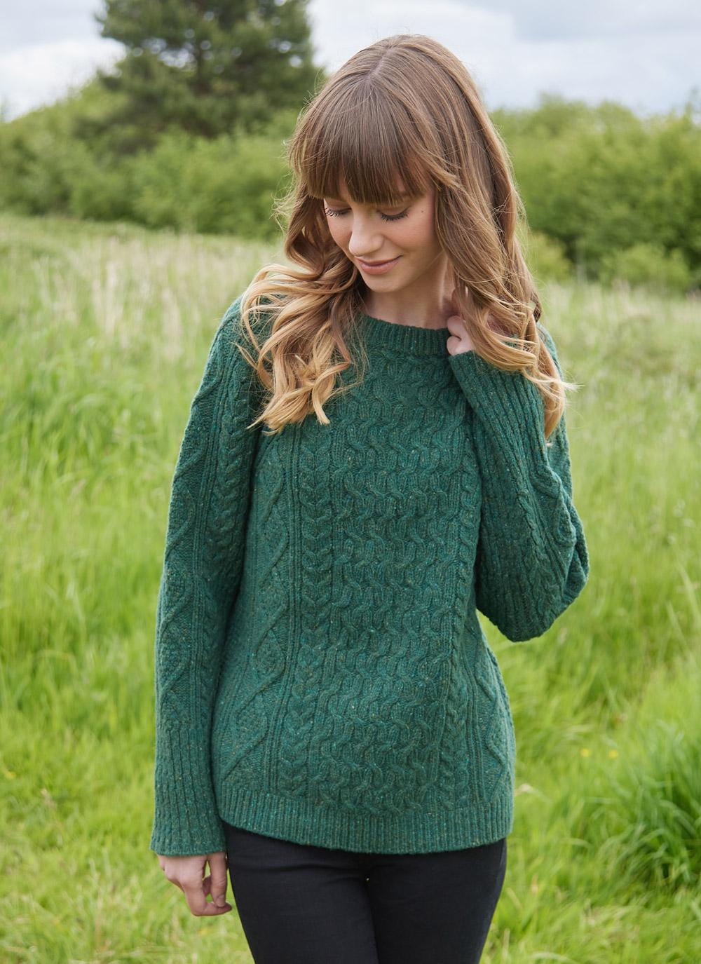 Niamh Cable Crew Neck Sweater in Green 