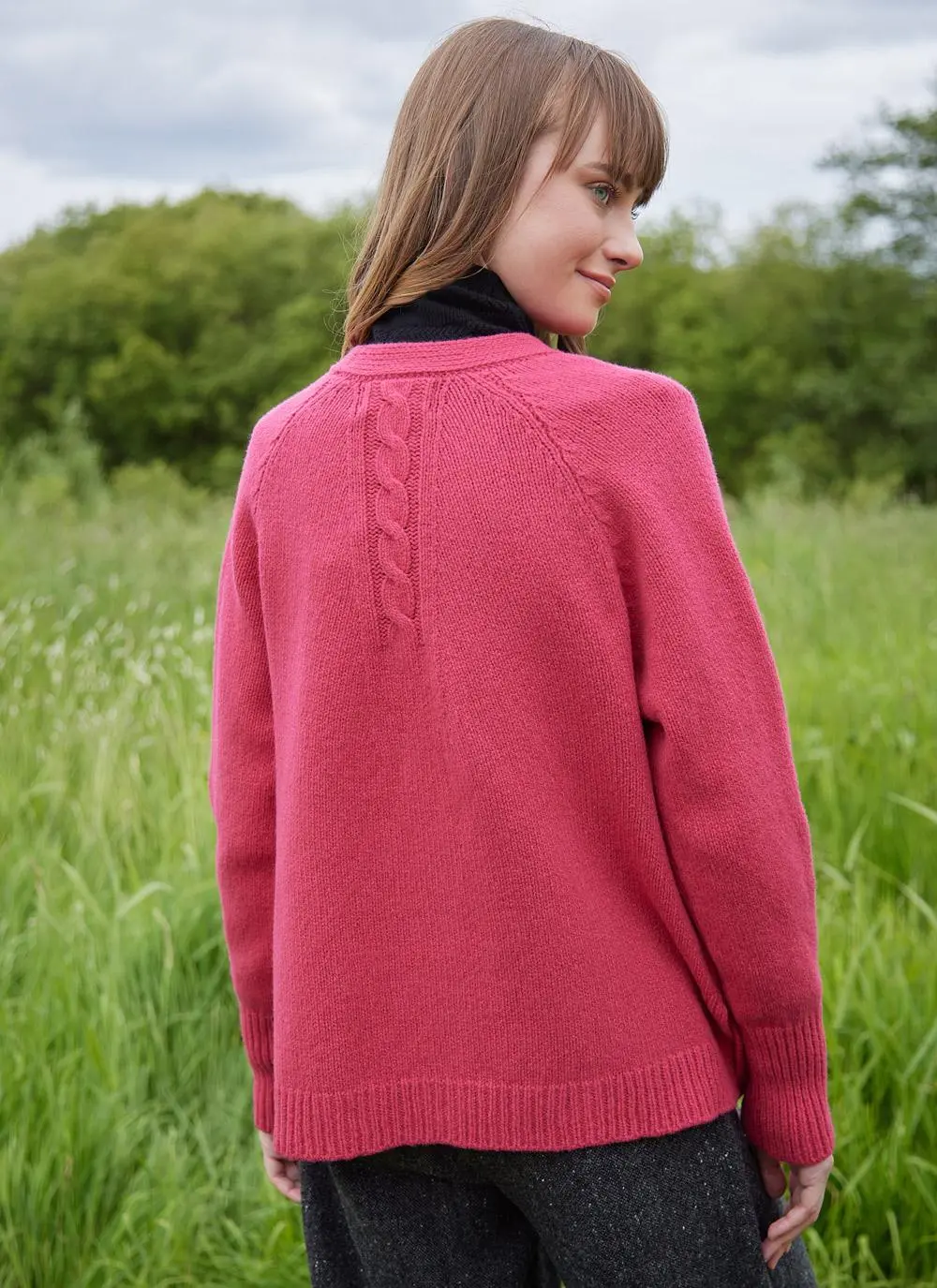 Fisherman Raglan Cable V-Neck Cardigan