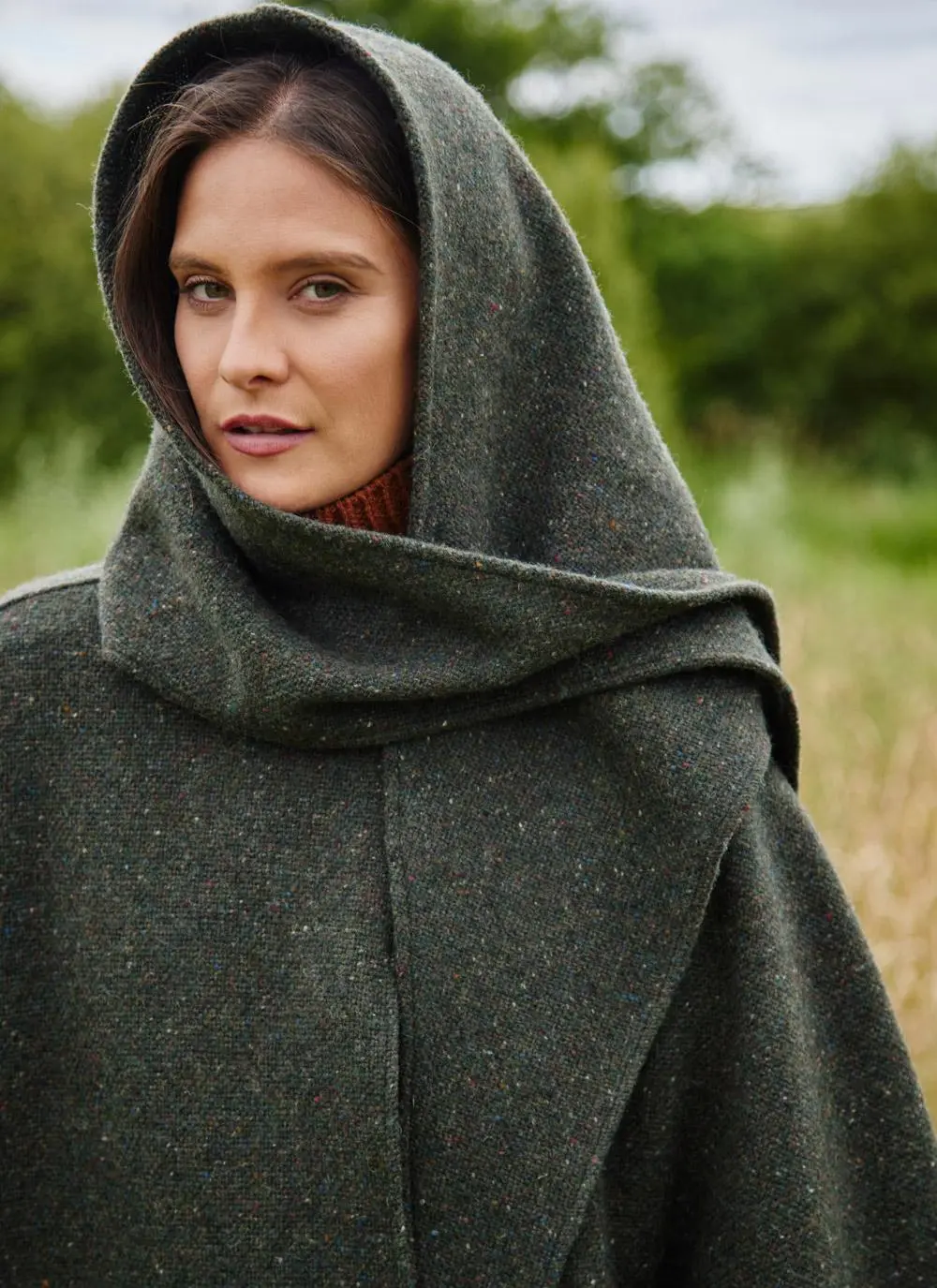 Brown Cashmere Short Hooded Cape