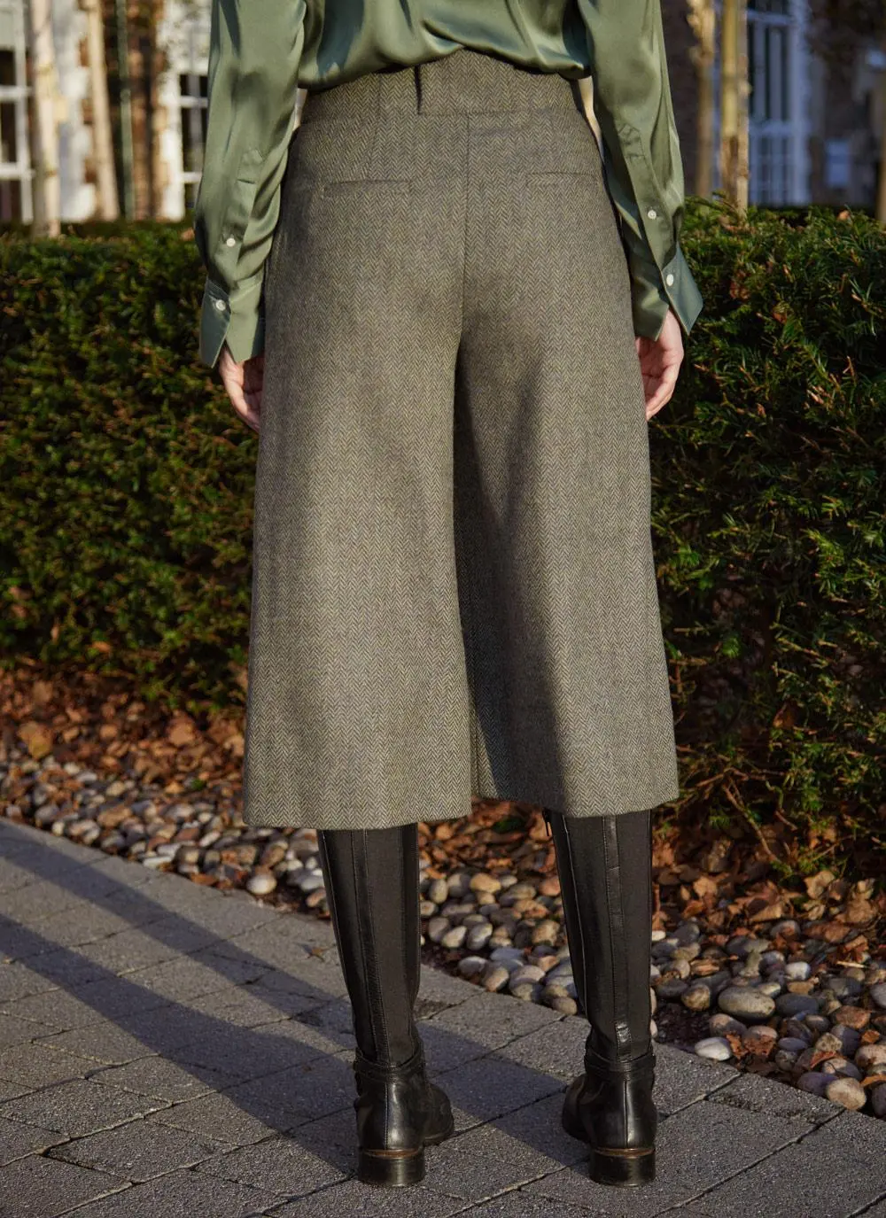 Irish Tweed Herringbone Cropped Culottes
