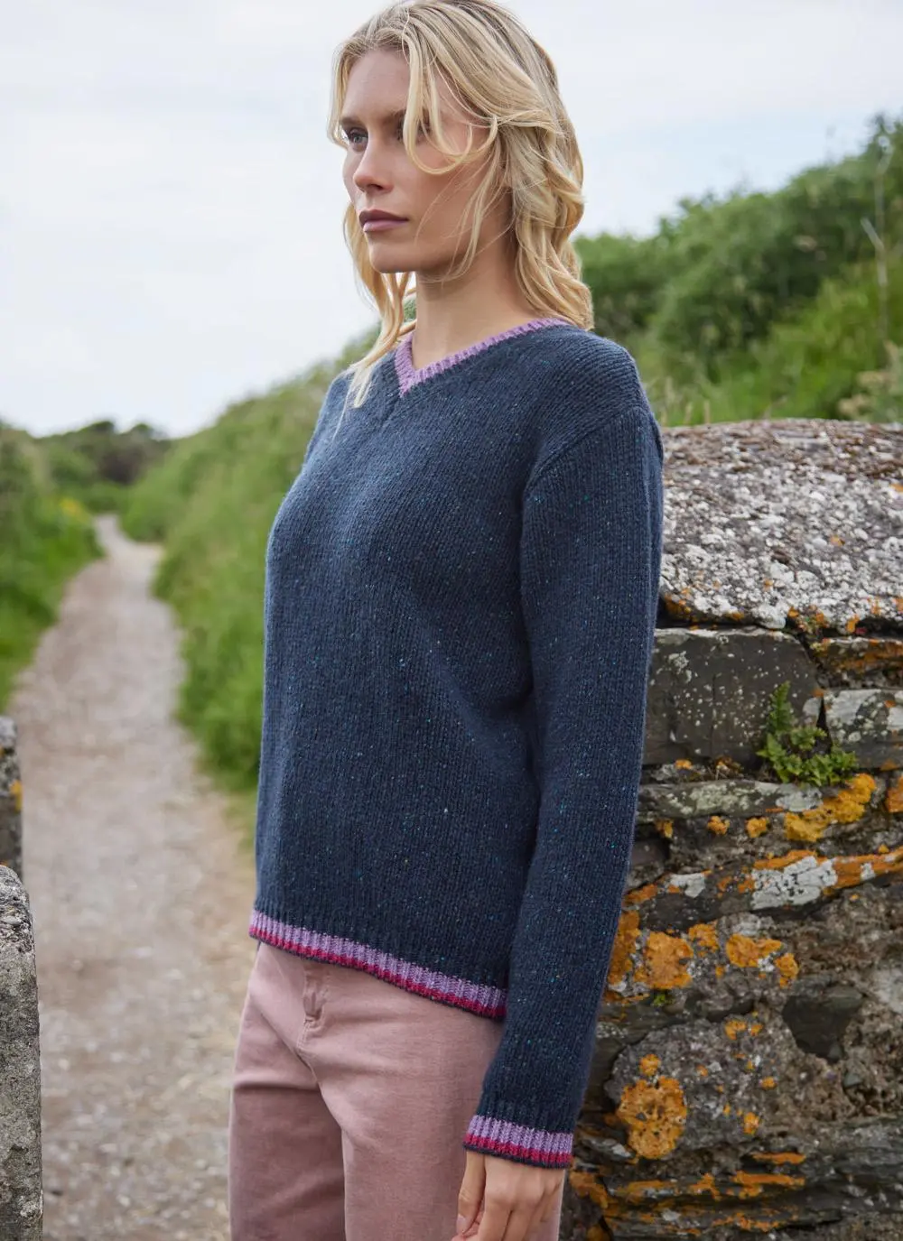 Mespil Cashmere V-Neck Contrast Sweater