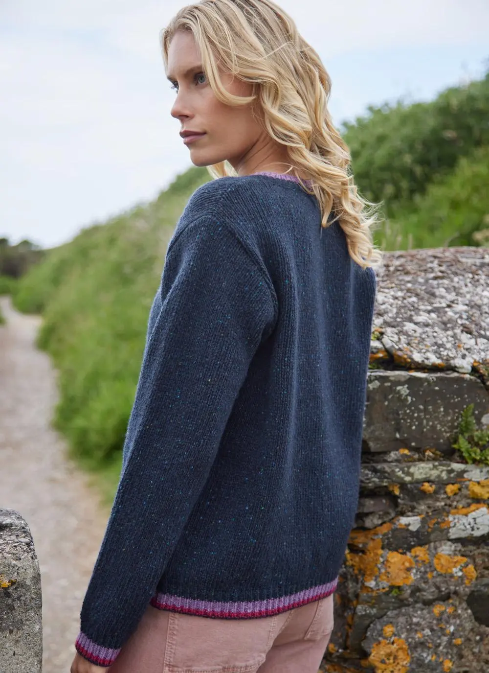Mespil Cashmere V-Neck Contrast Sweater