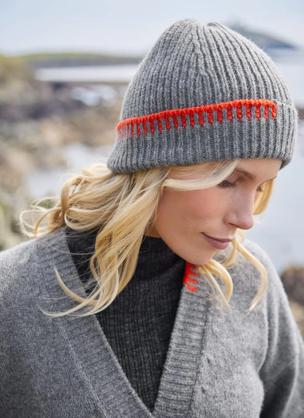 Wool Cashmere Blanket Stitch Beanie