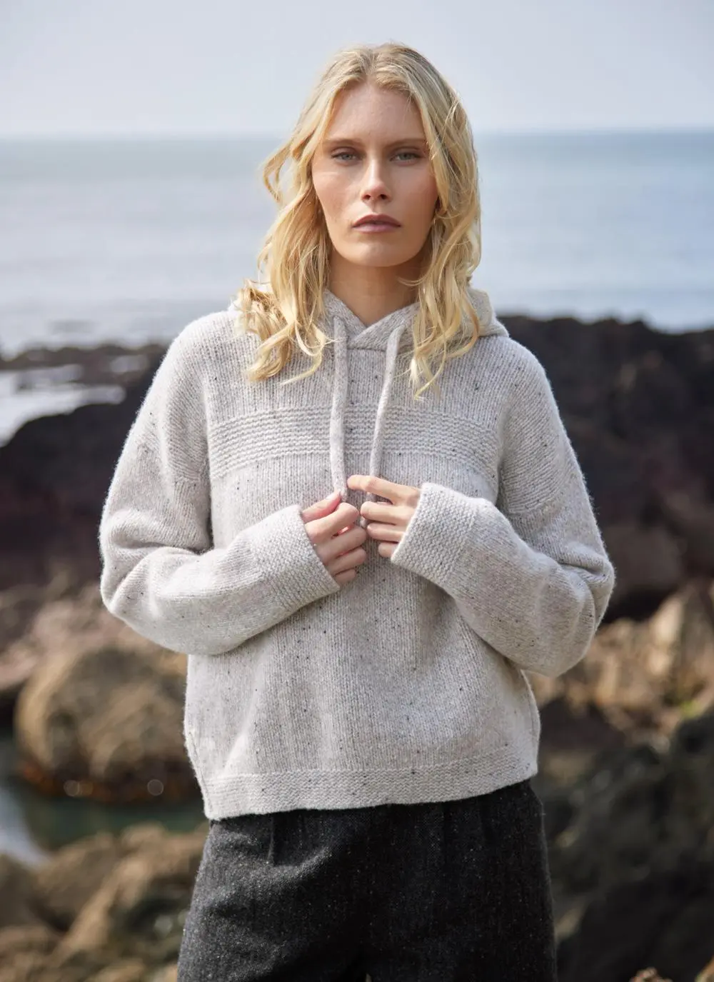 Cashmere Cropped Hoodie