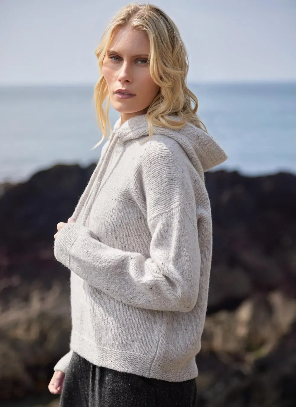 Cashmere Cropped Hoodie