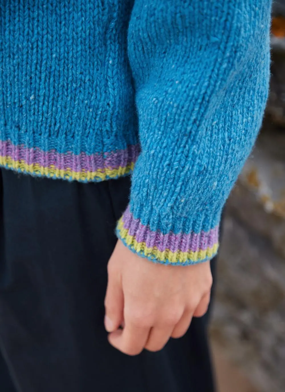 Mespil Cashmere V-Neck Contrast Sweater