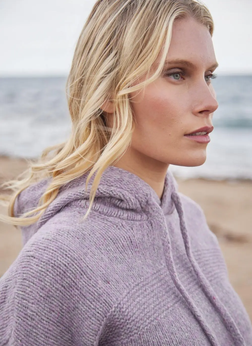 Cashmere Cropped Hoodie