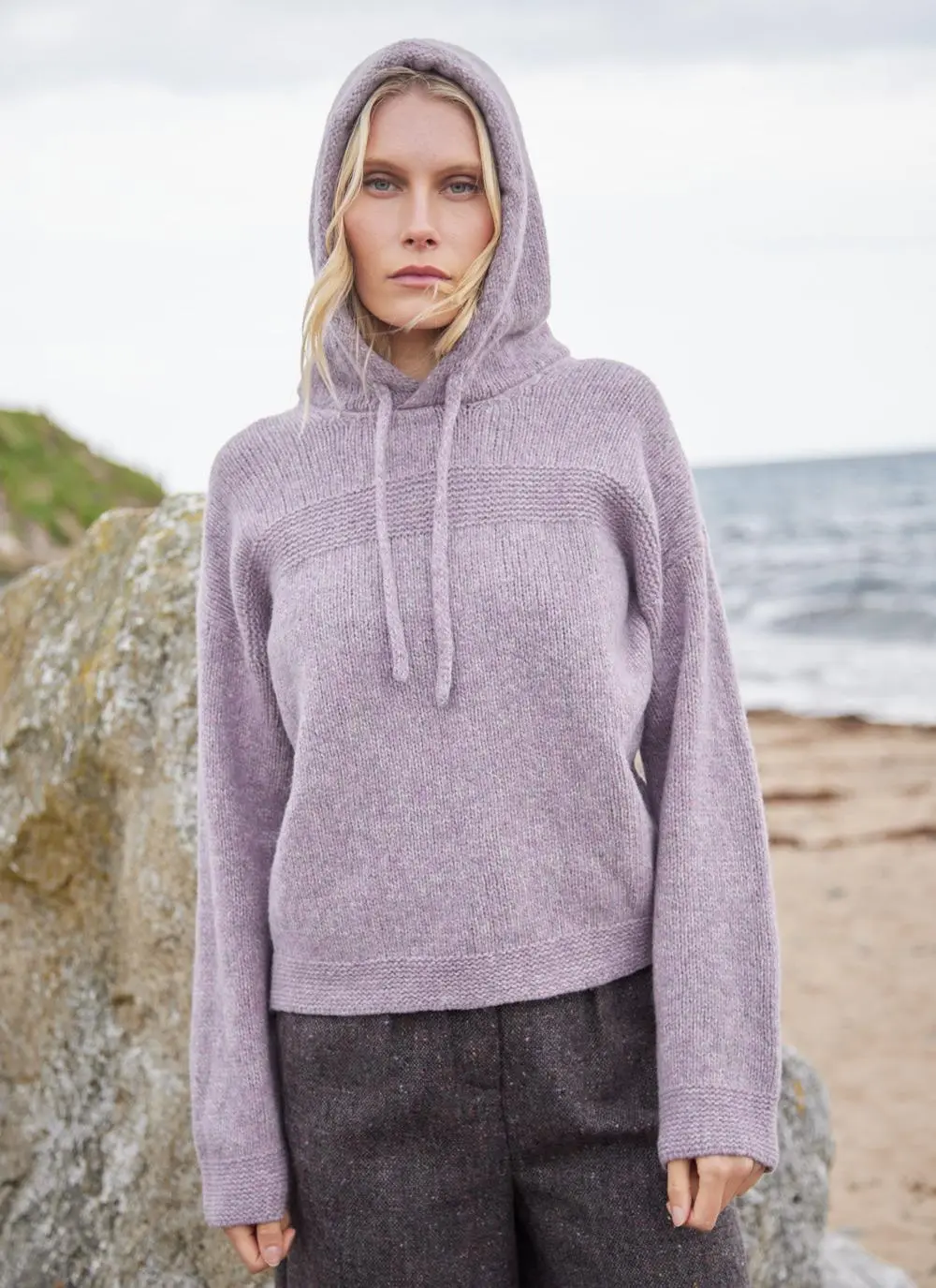 Cashmere Cropped Hoodie