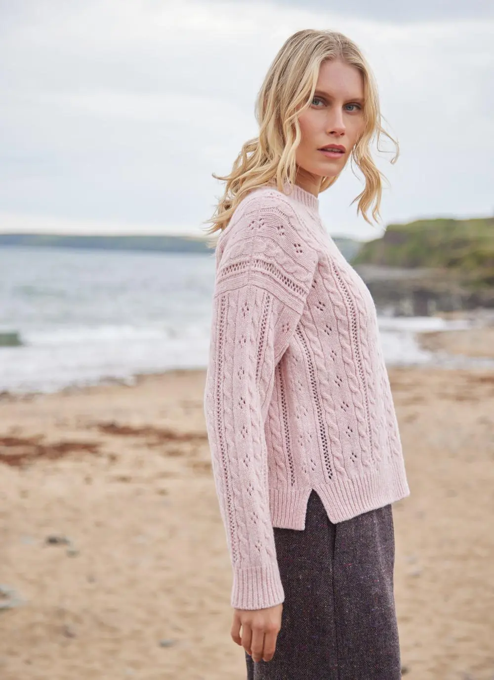Fisherman Wool Cashmere Eyelet Cable Crew Sweater