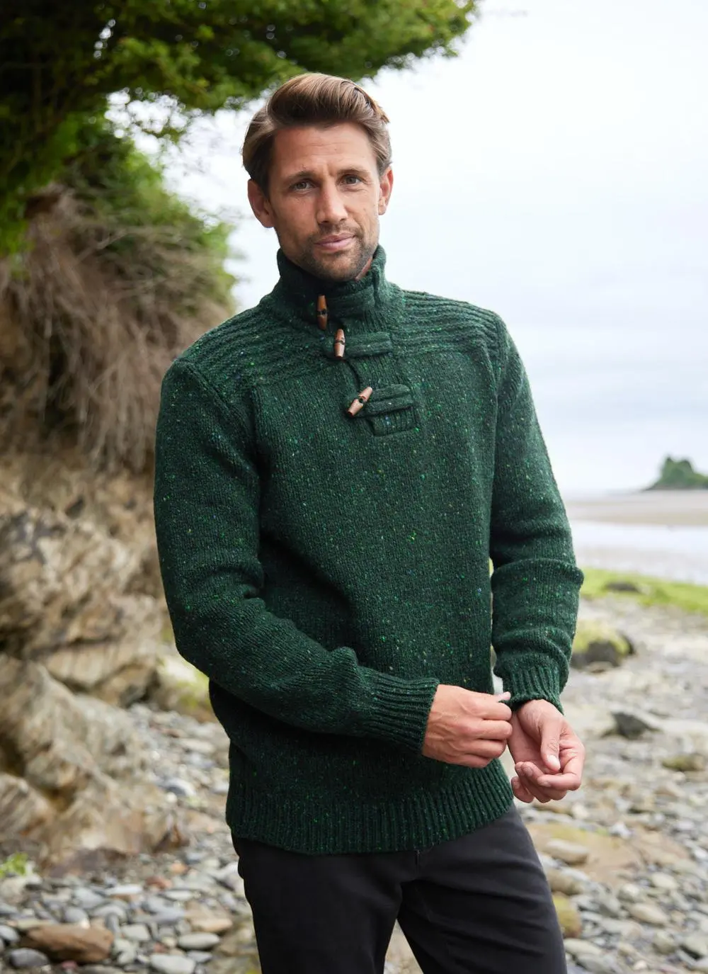 Fisherman Toggle Buttoned Collar Sweater
