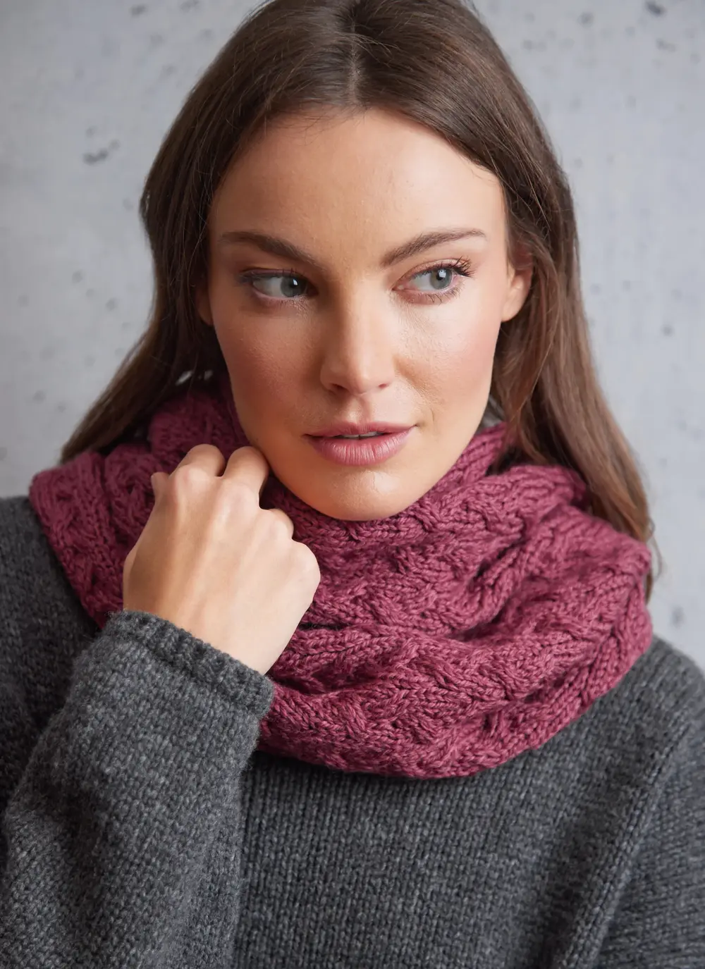 Supersoft Aran Snood in Jam