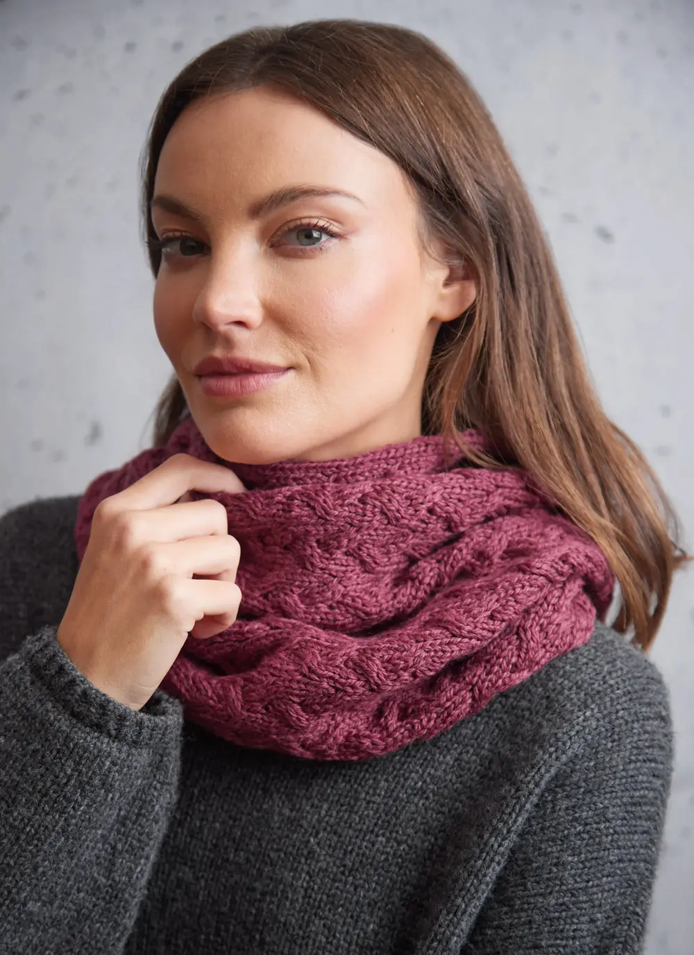 Supersoft Aran Snood in Jam