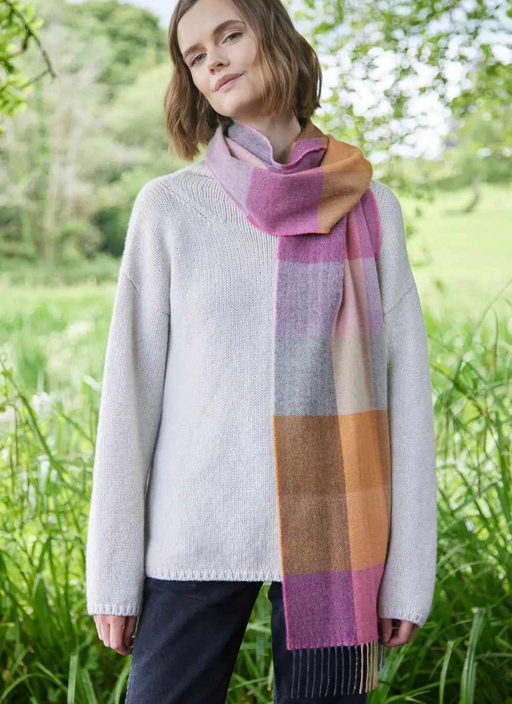 Extra Fine Merino Wool Fringed Check Scarf