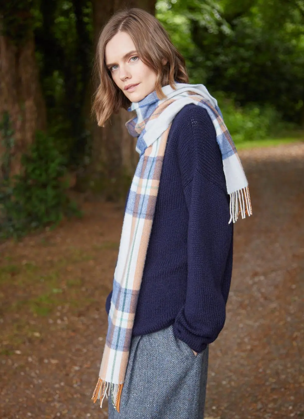 Extra Fine Merino Wool Fringed Check Scarf