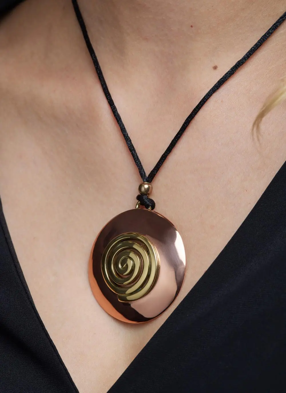 Two Tone Copper Round Celtic Spiral Pendant