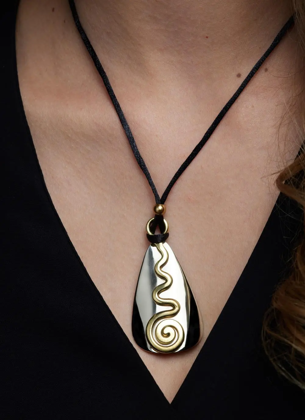 Two Tone Silver Bell-Shape Celtic Spiral Pendant